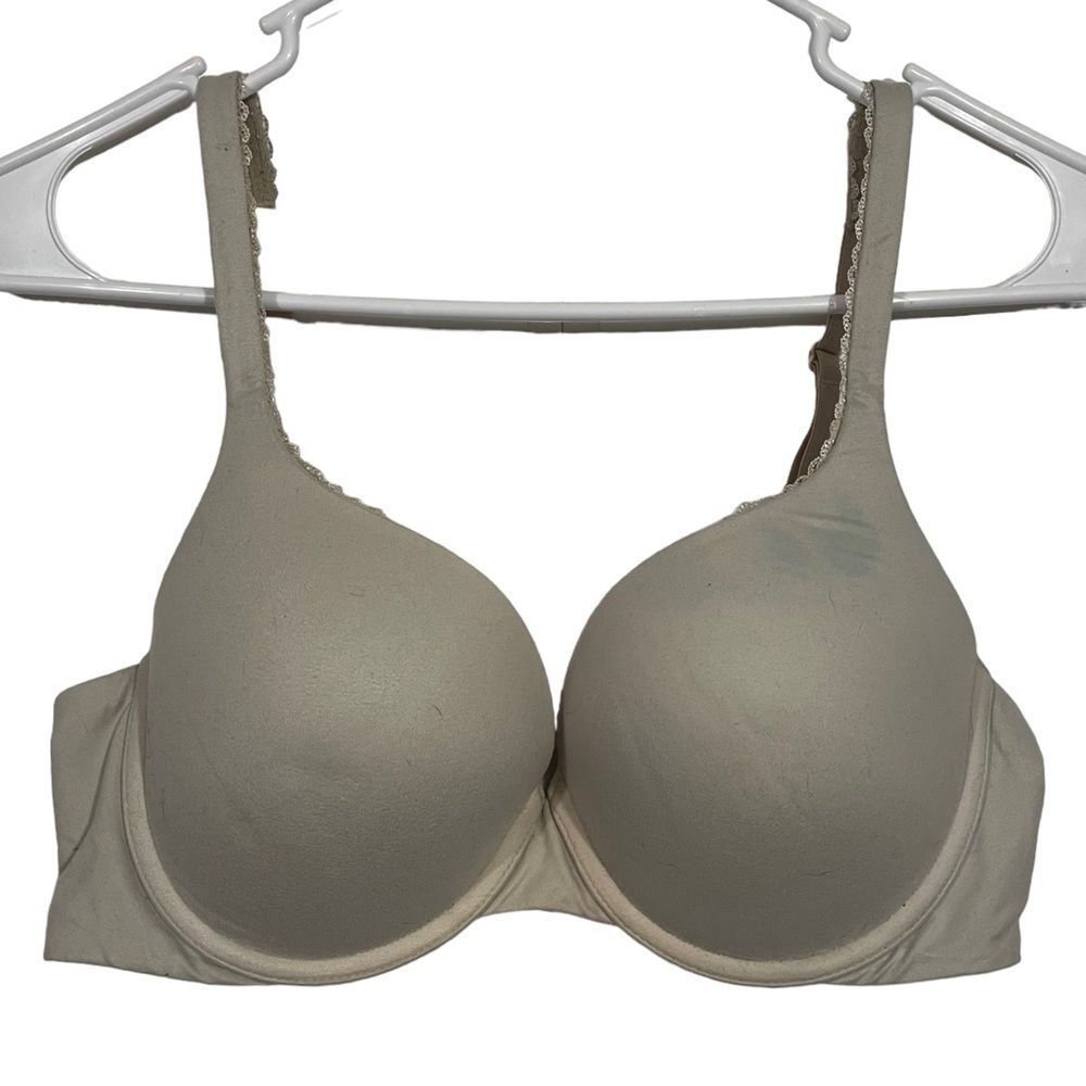 Victoria’s Secret 36C Perfect Shape Bra